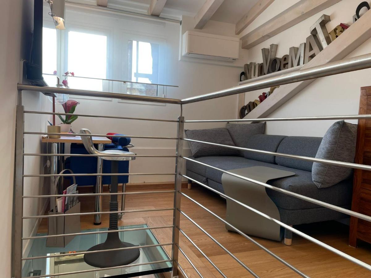 Biennale Gallery Loft Velence Kültér fotó
